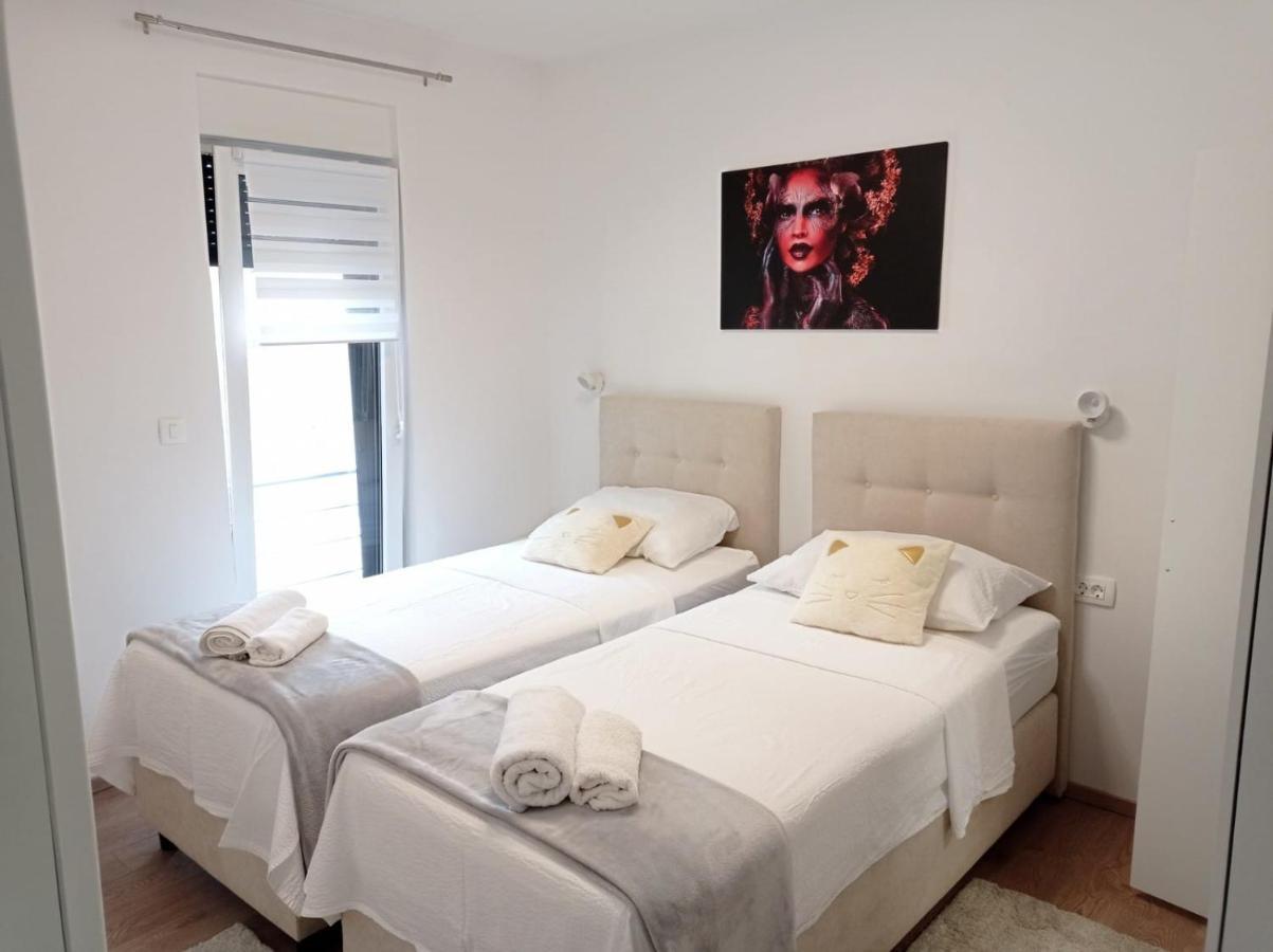 Apartman Franc S Vir Exterior foto